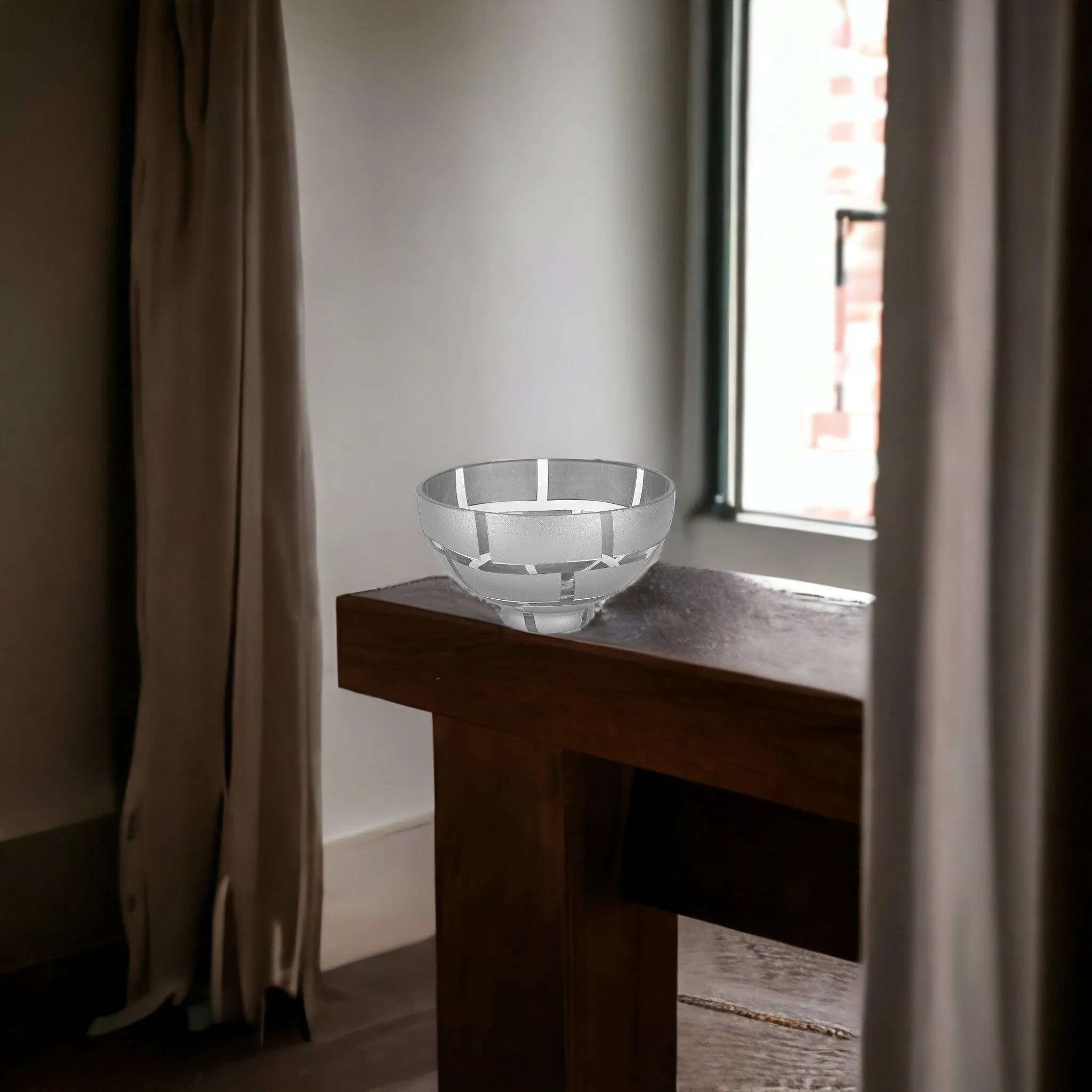 Decorative Crystal Bowl with Genuine Silver Leaf Pattern