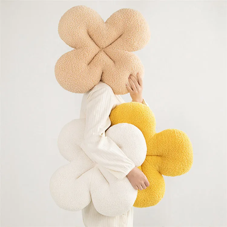 Four Leaf Clover Cushion | White