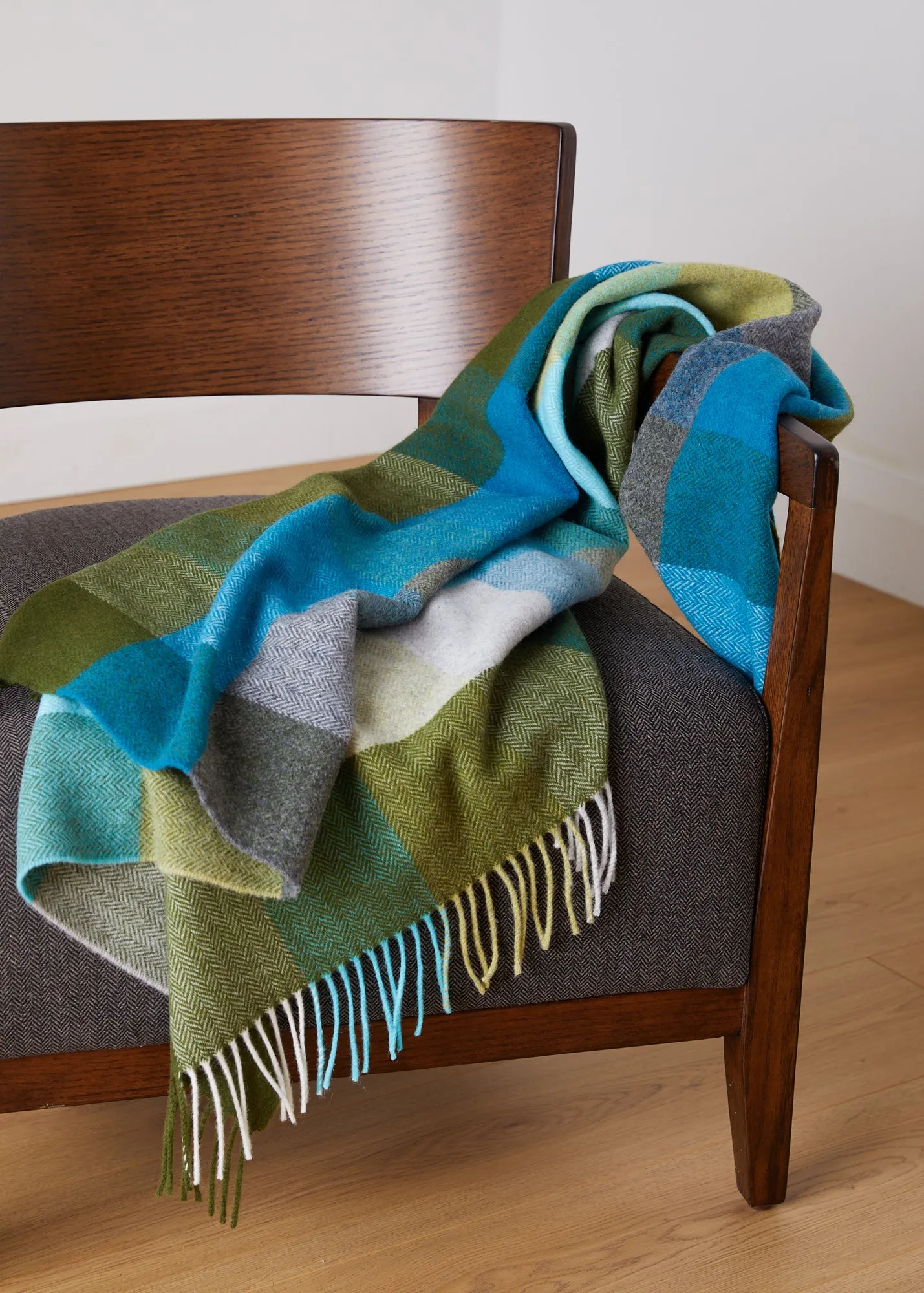 Foxford Neale Lambswool Comfort Throw