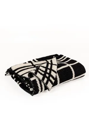 Grid Black/Natural Throw