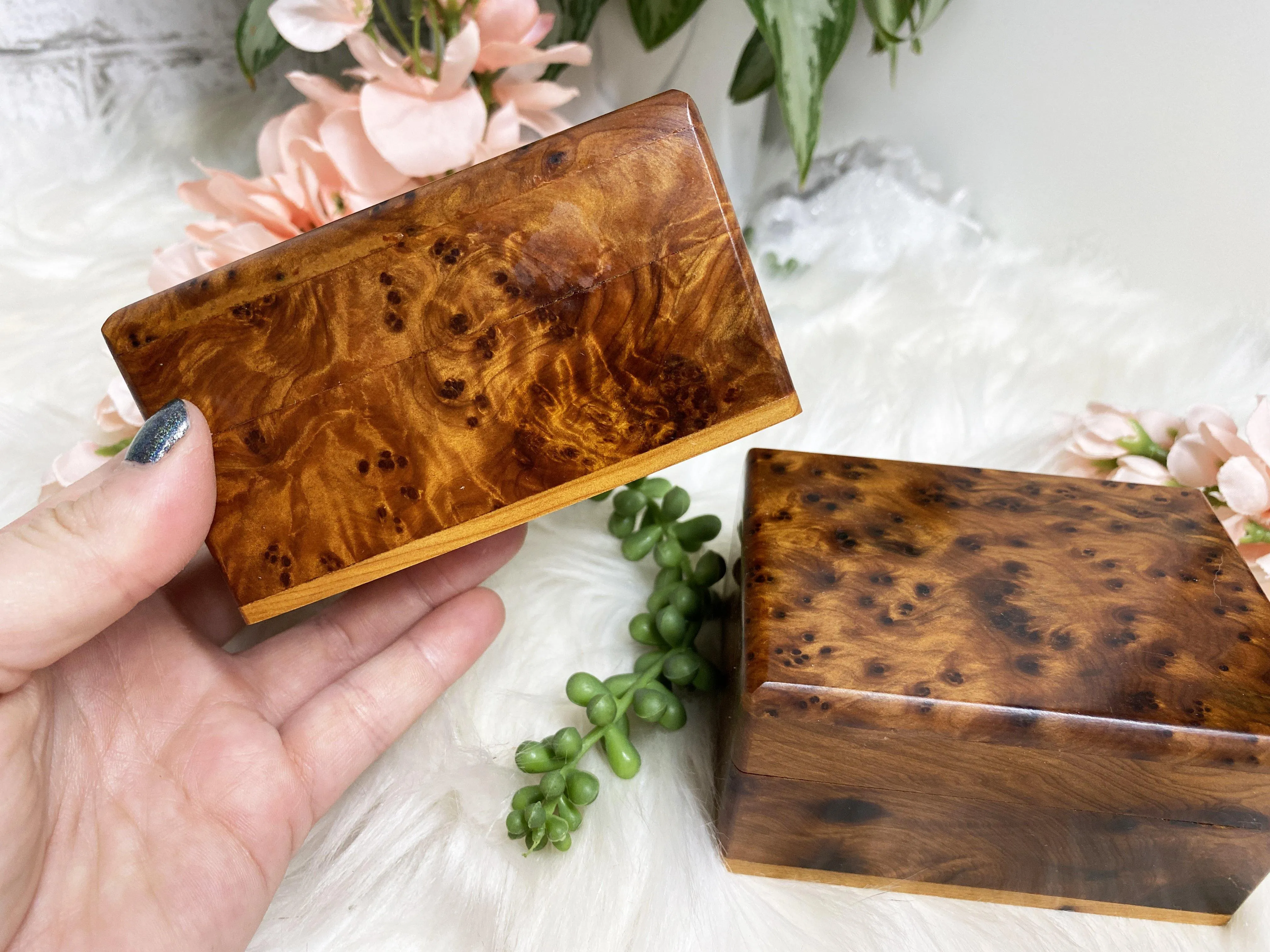 Handmade Thuy Wood Box