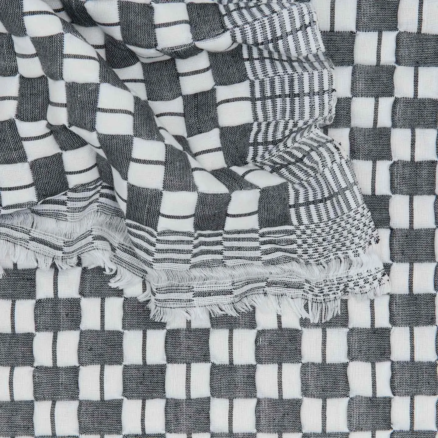 Quilted Checkered Throw - Black/White Checkered