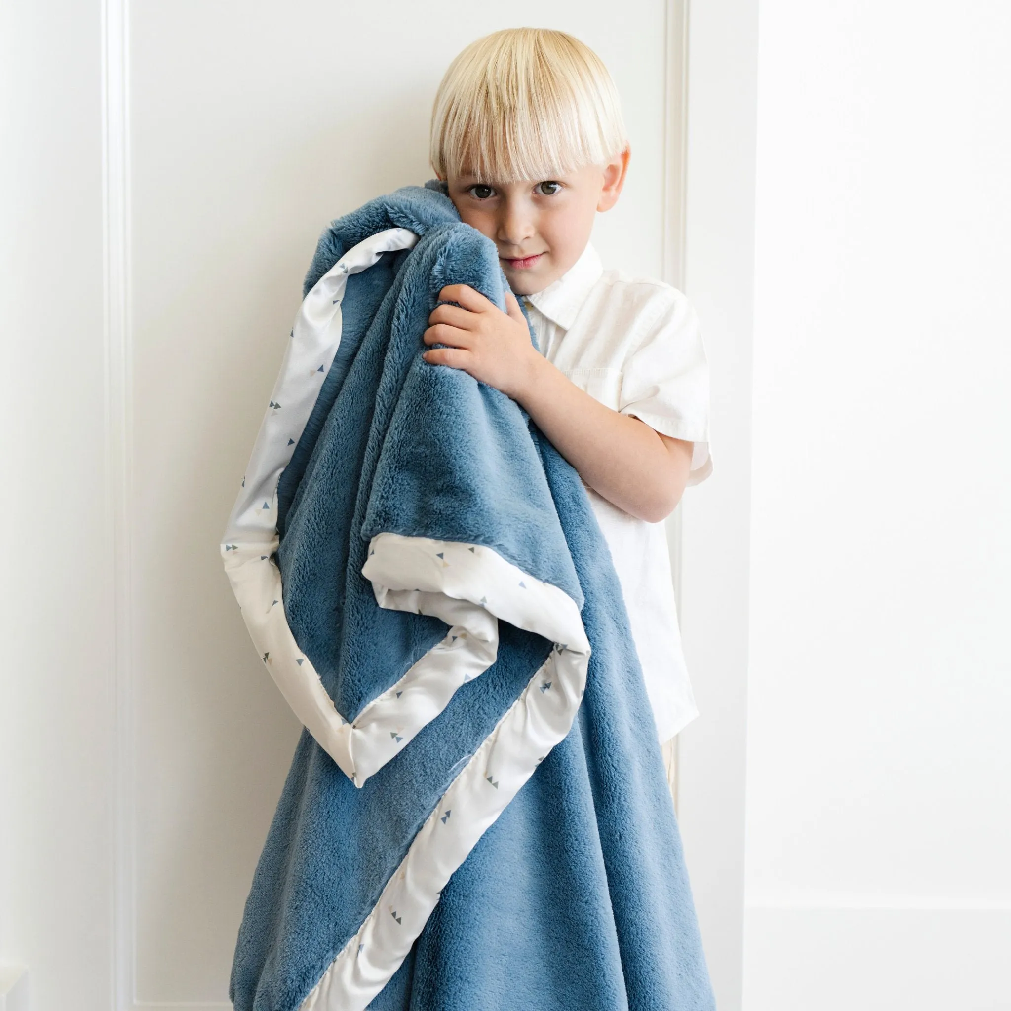 SATIN BORDER TODDLER BLANKETS