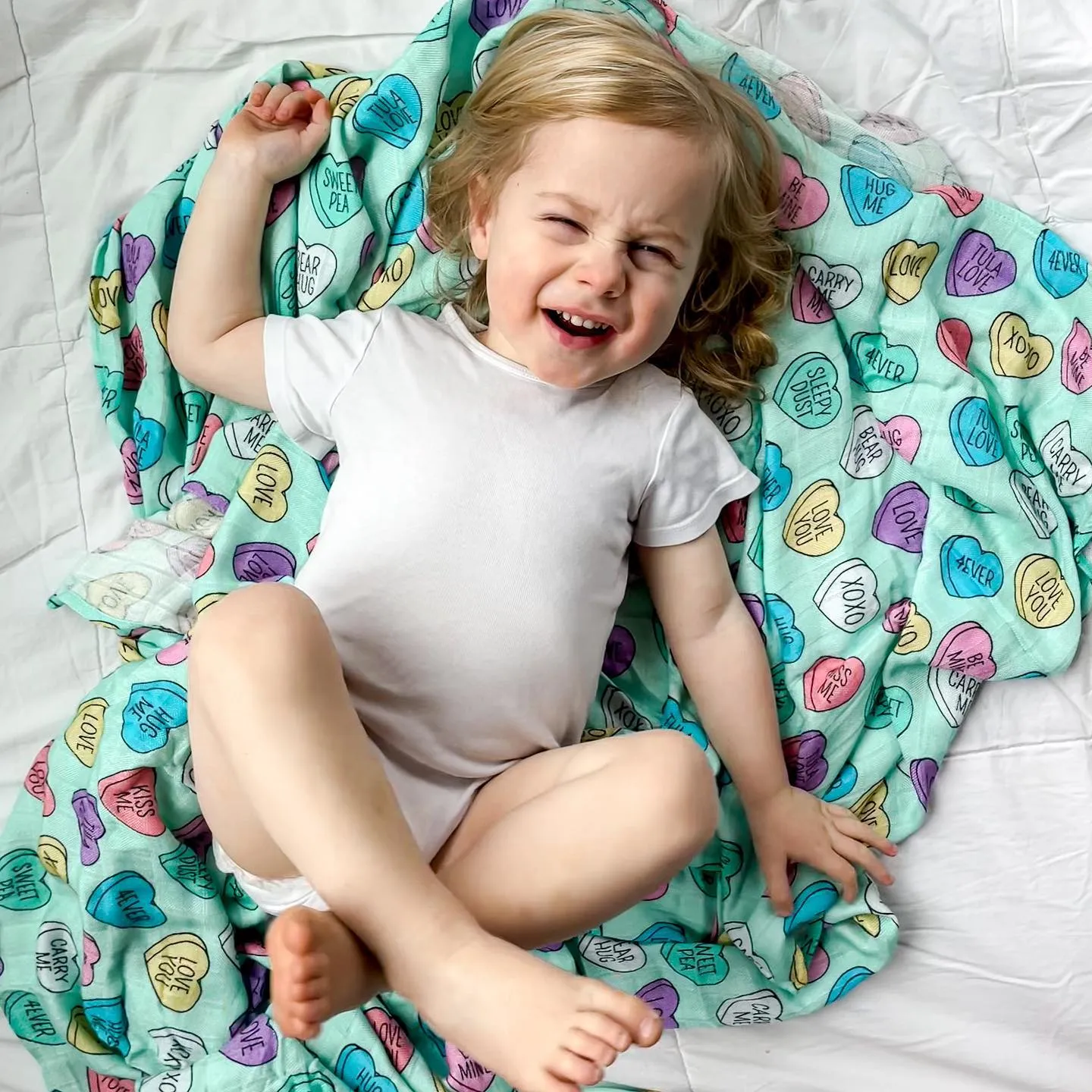 Tula Cuddle Me Baby Throw Blanket Large - Be Mine