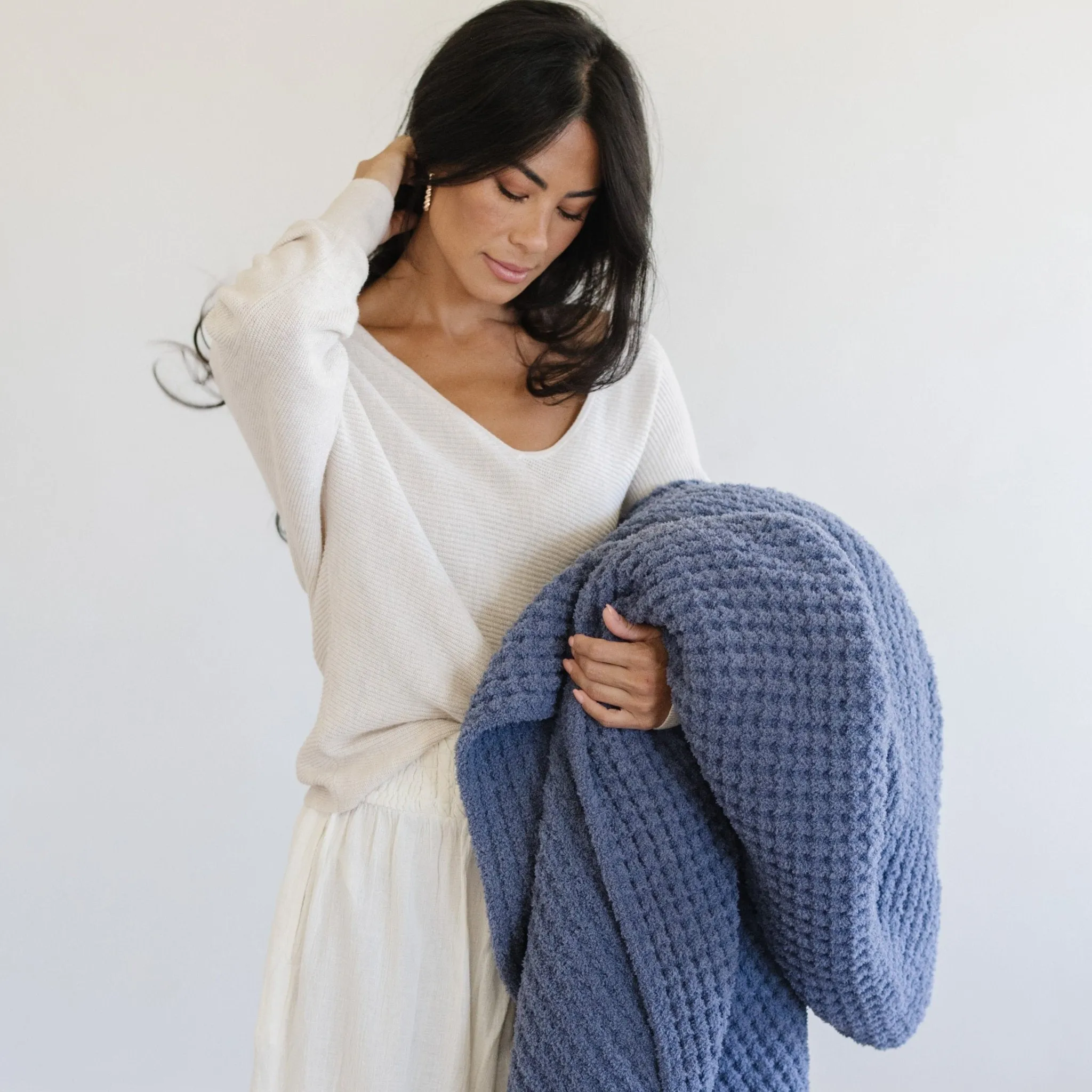 WAFFLE KNIT THROW BLANKETS