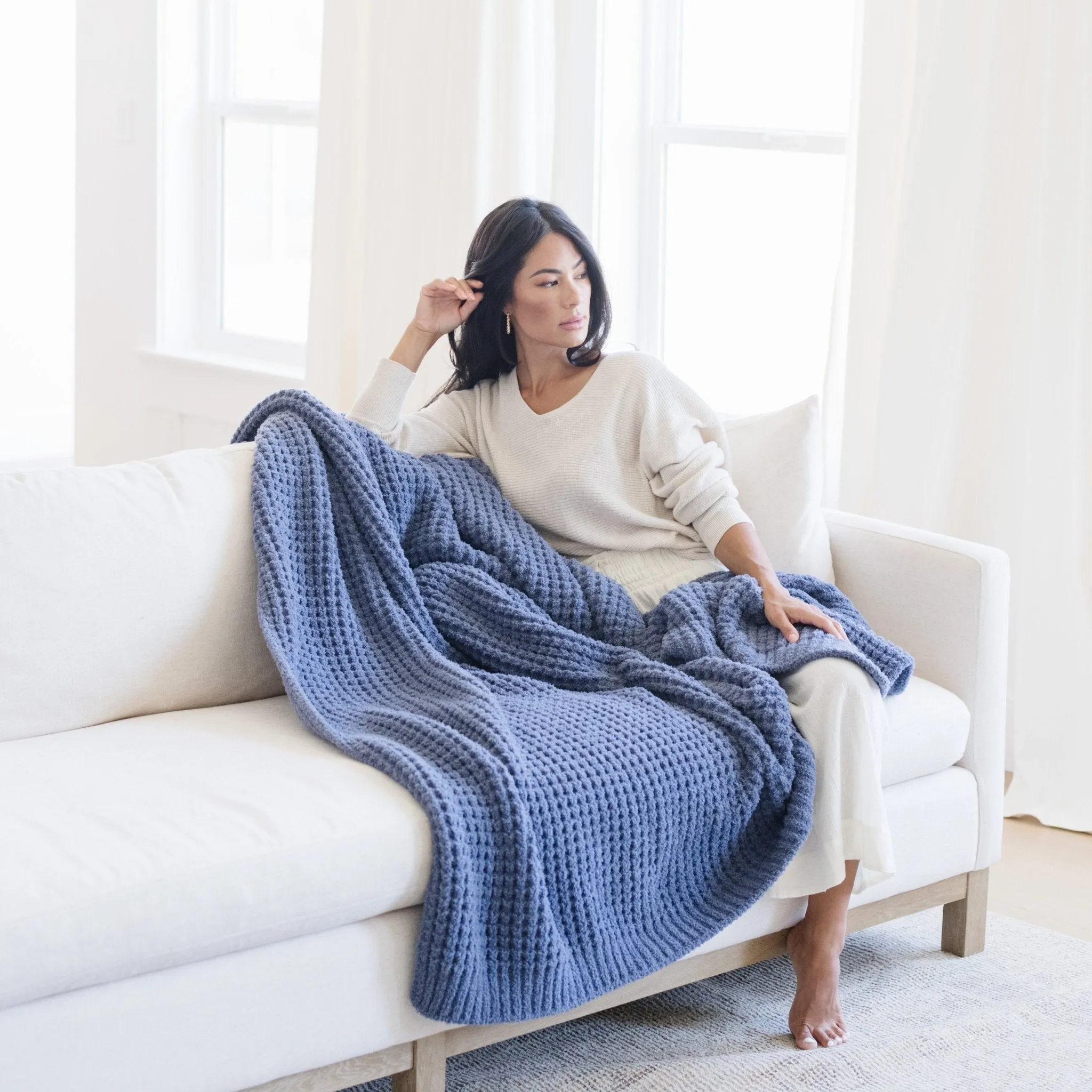 WAFFLE KNIT THROW BLANKETS